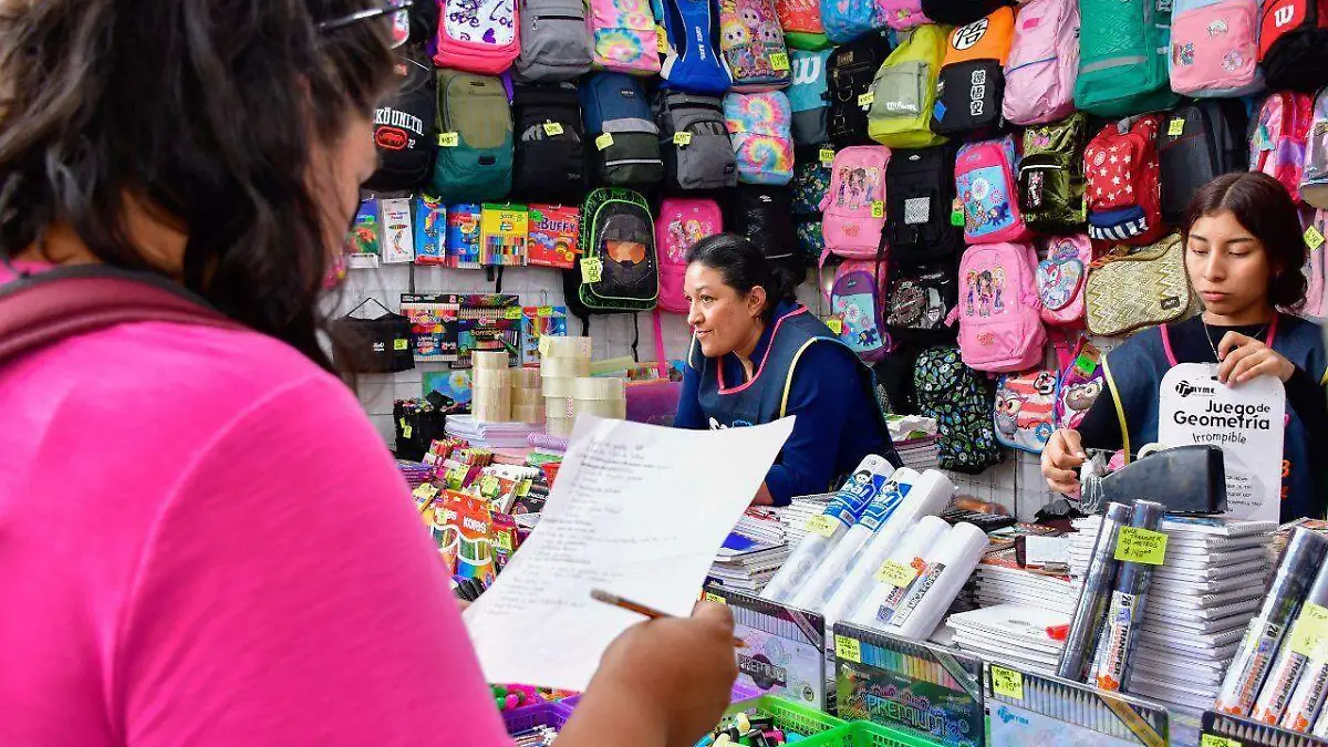 feria clases iztapalapa CORTESIA